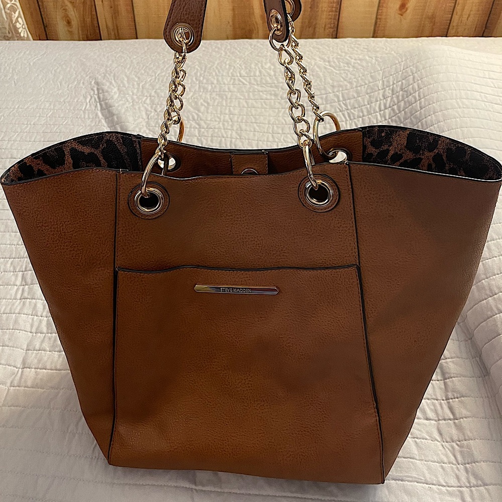 Steve Madden Bwilde Flat Tote Bag